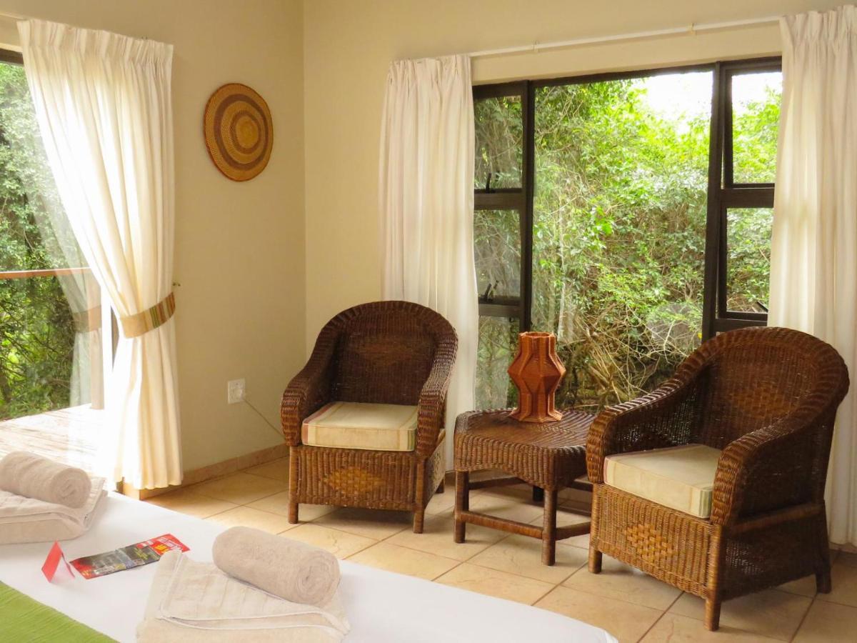 Umkhumbi Lodge Hluhluwe Exterior foto