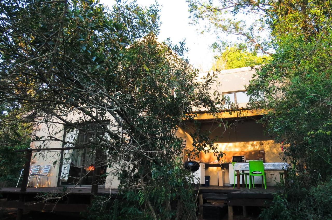 Umkhumbi Lodge Hluhluwe Exterior foto